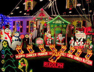 Navigating HOA décor: Can you have lights up all year?
