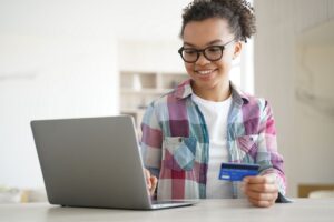Should Your HOA Website Accept Online Payments?